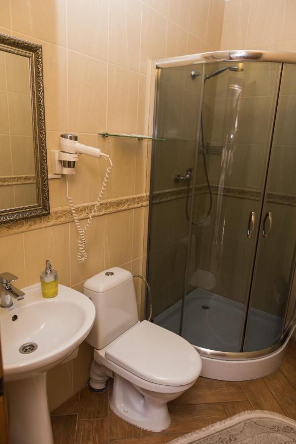 Golden Park Apartments Uman Exterior photo